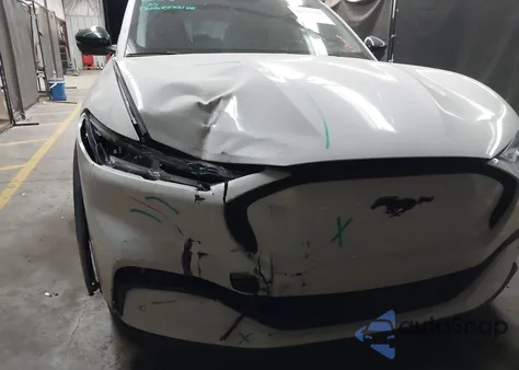 2023 Ford Mustang Mach-E Select z USA, uszkodzony, nr VIN 3FMTK1R46PMA62167